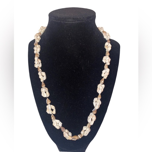 Vintage Shell Bead Necklace Approximately 40” - Picture 2 of 6